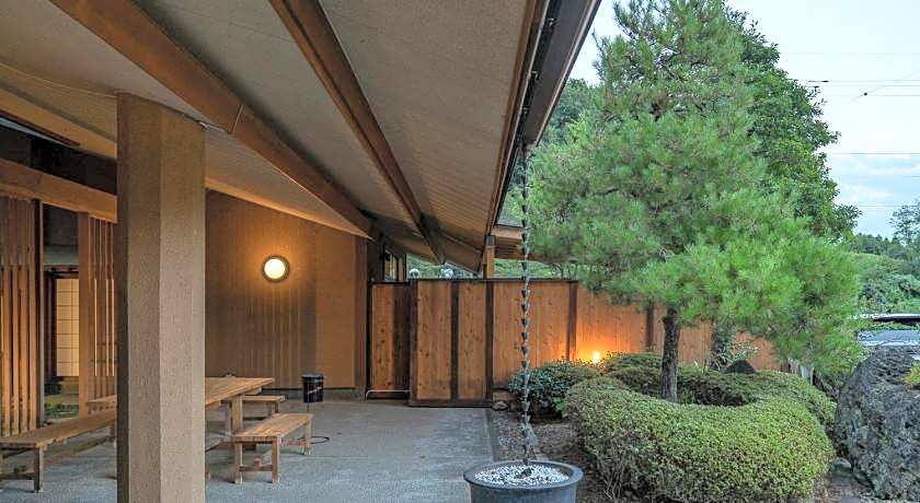 Temple Hotel Ryutakuzenji