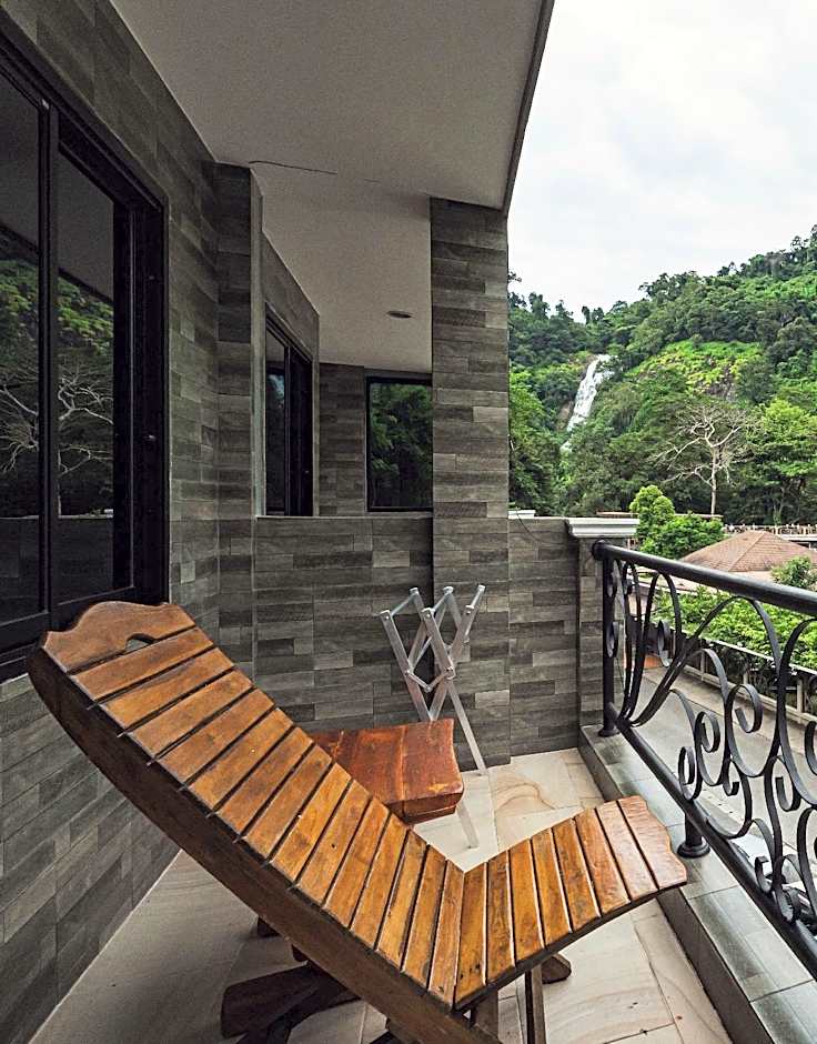 Namtok Sarika Resotel