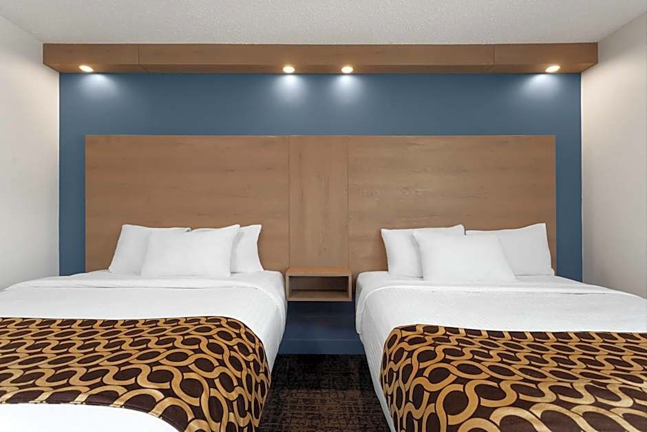 Travelodge by Wyndham Blairmore