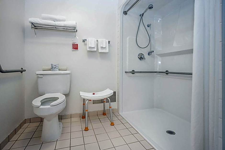 Ramada by Wyndham Surrey/Langley