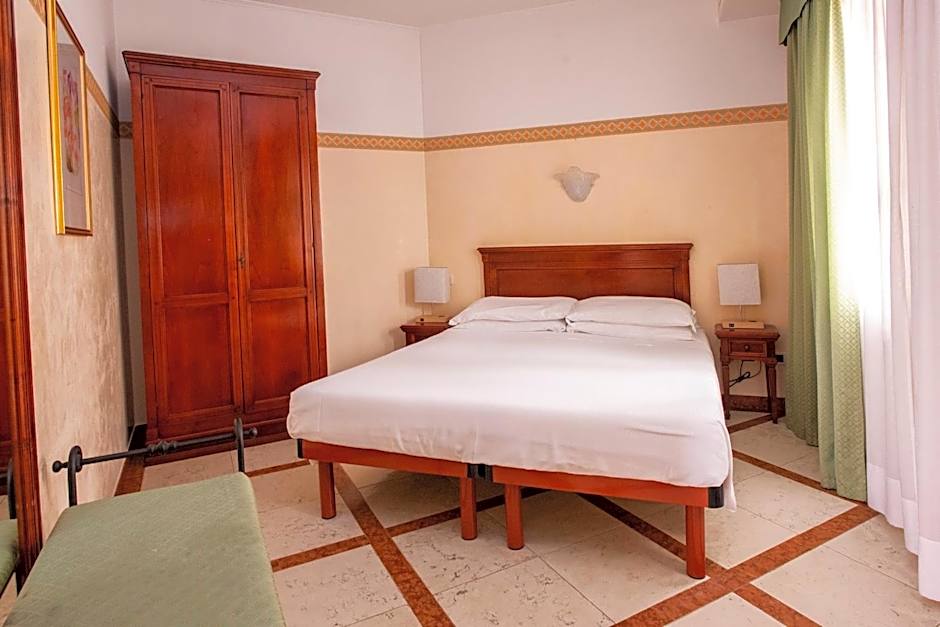 Hotel Russo Palace
