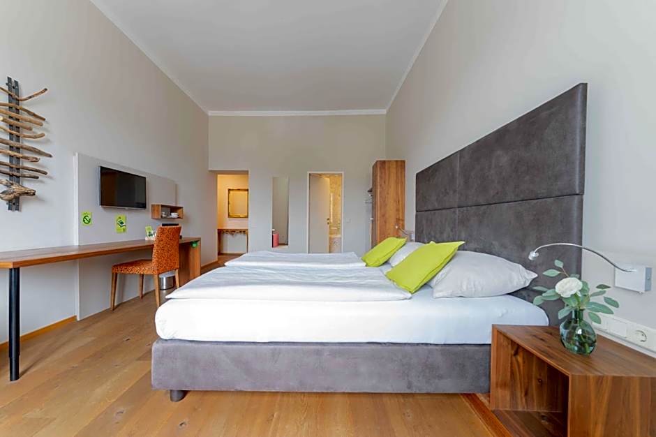 eee Hotel Perg