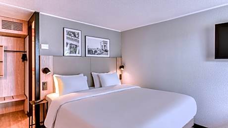 Campanile Cergy-Pontoise