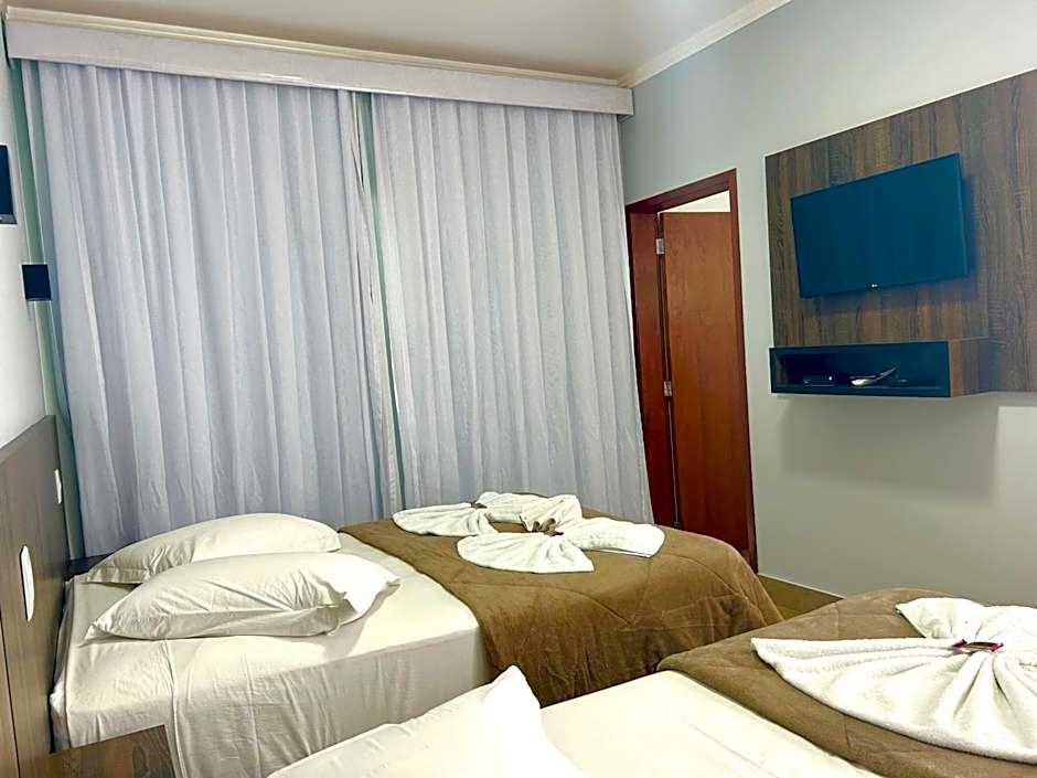 Pousada Rainha Dos Lagos