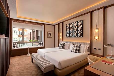 Stylish Superior, Guest room, 2 Twin, City view