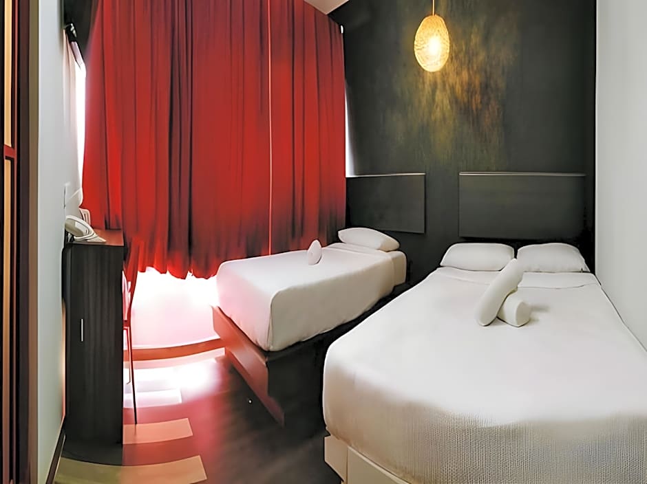 Smile hotel C180 Cheras Selatan