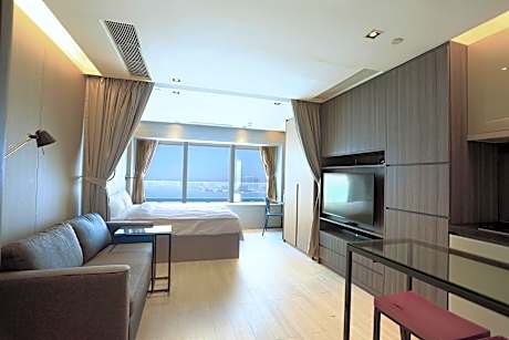 Harbor View Connecting Room (North Tower)