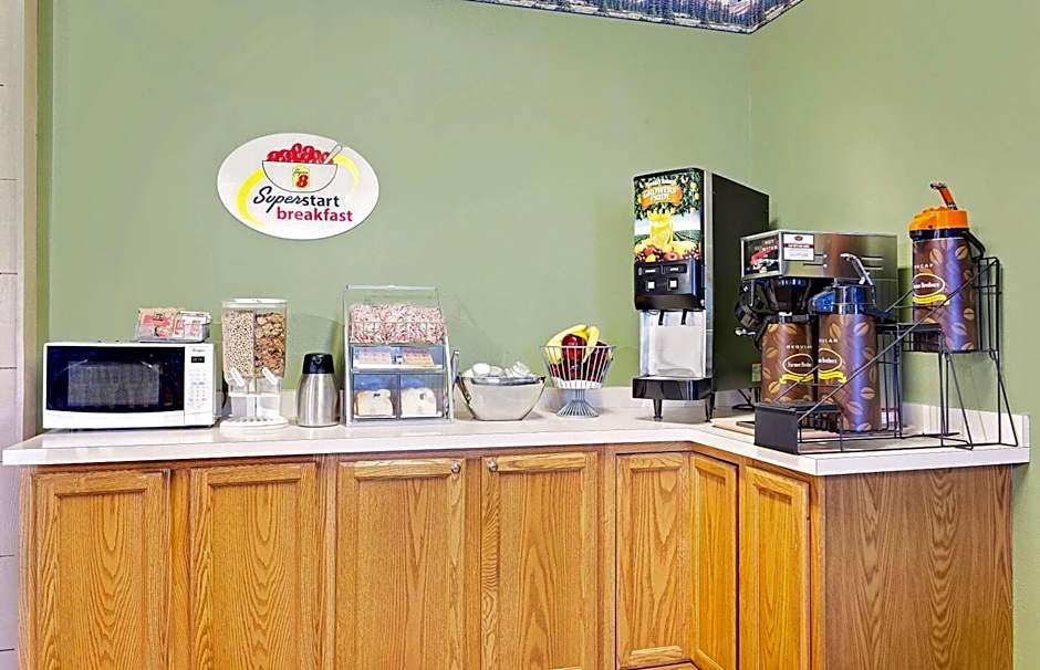 Super 8 by Wyndham Cut Bank