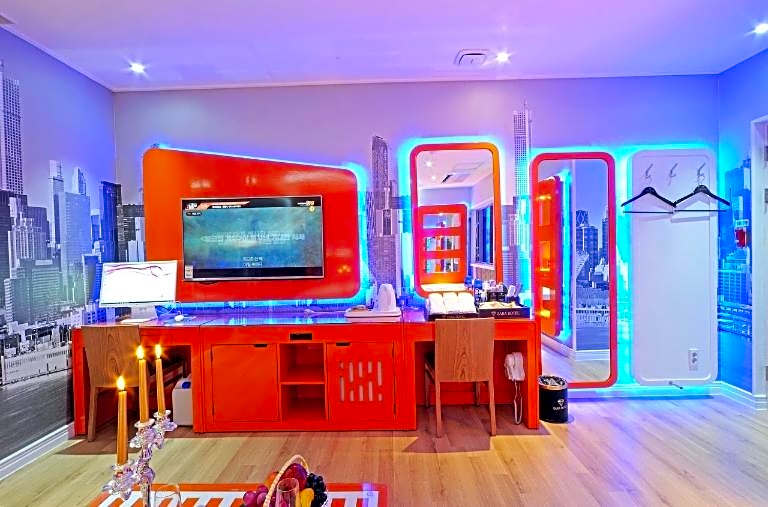 Zara Hotel Peace Square