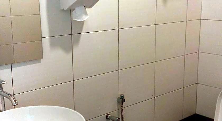 Hong Kong Hotel