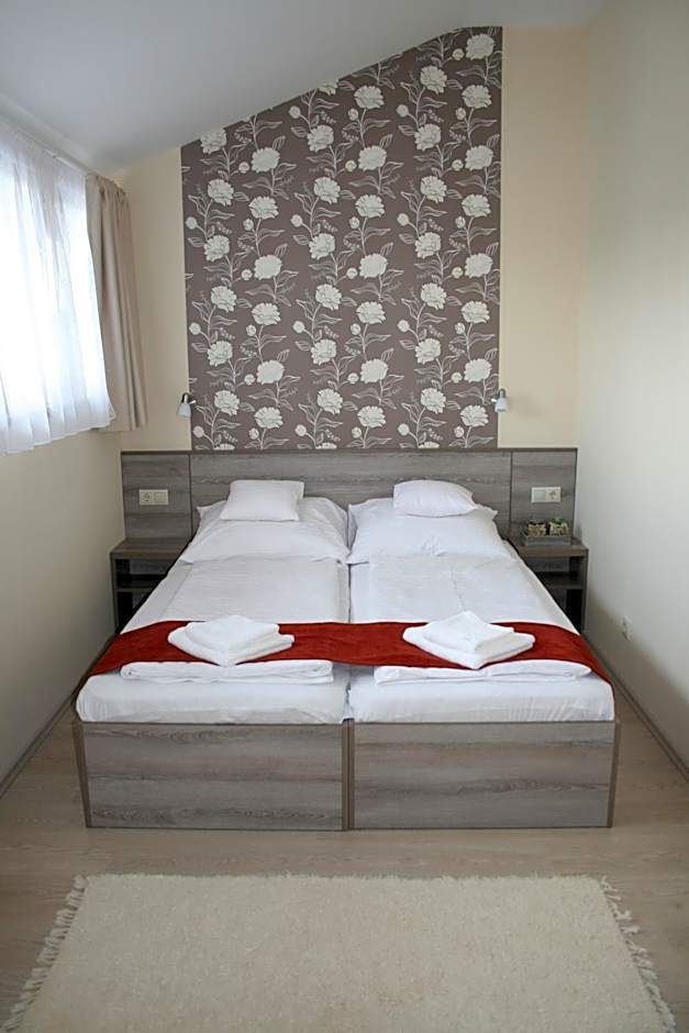 Piroska Csárda és Panzió