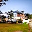 Quarters Hotel