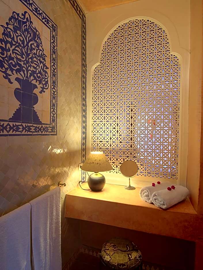 Ryad Watier & SPA