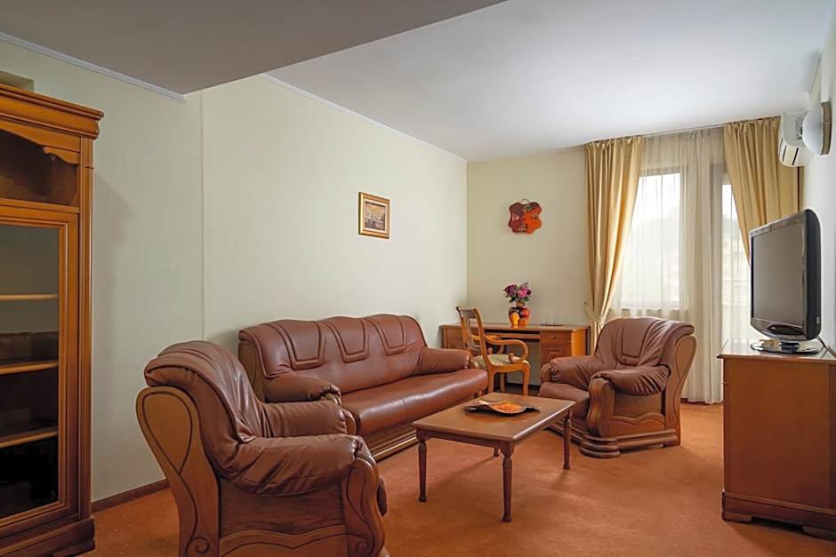 Hotel Sarmis
