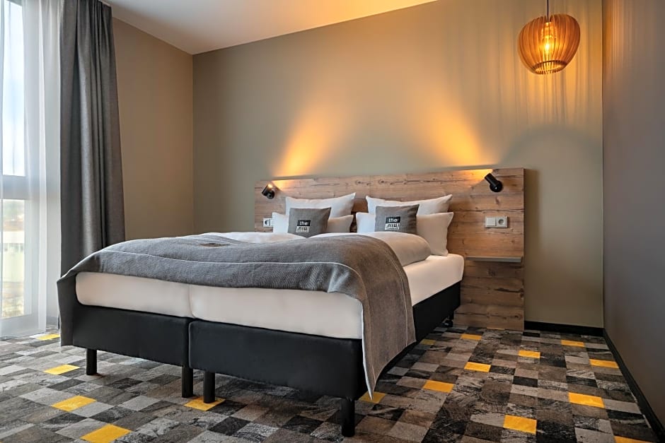Holiday Inn - the niu, Timber Esslingen By IHG