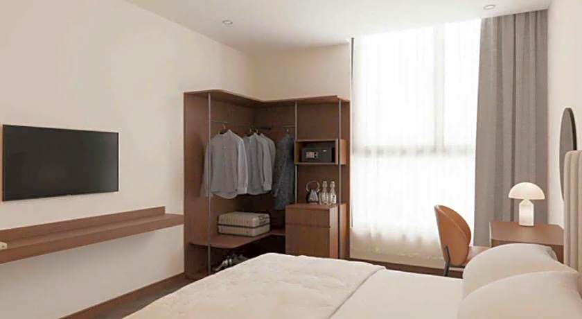 Len's Hotel