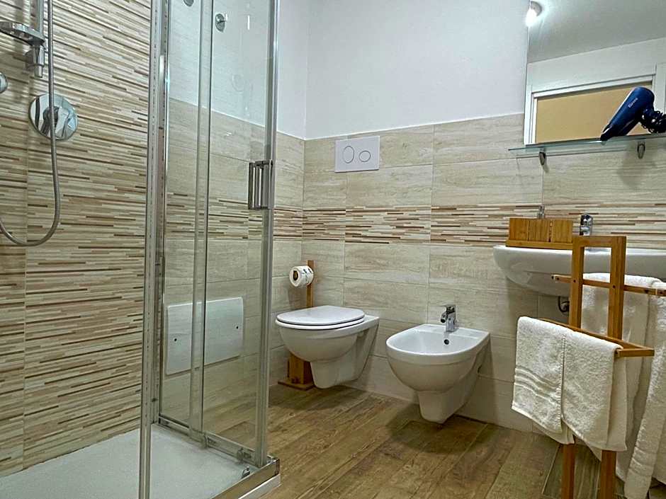 Sea View Teti Rooms & Apts