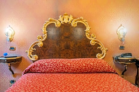 Classic Double or Twin Room