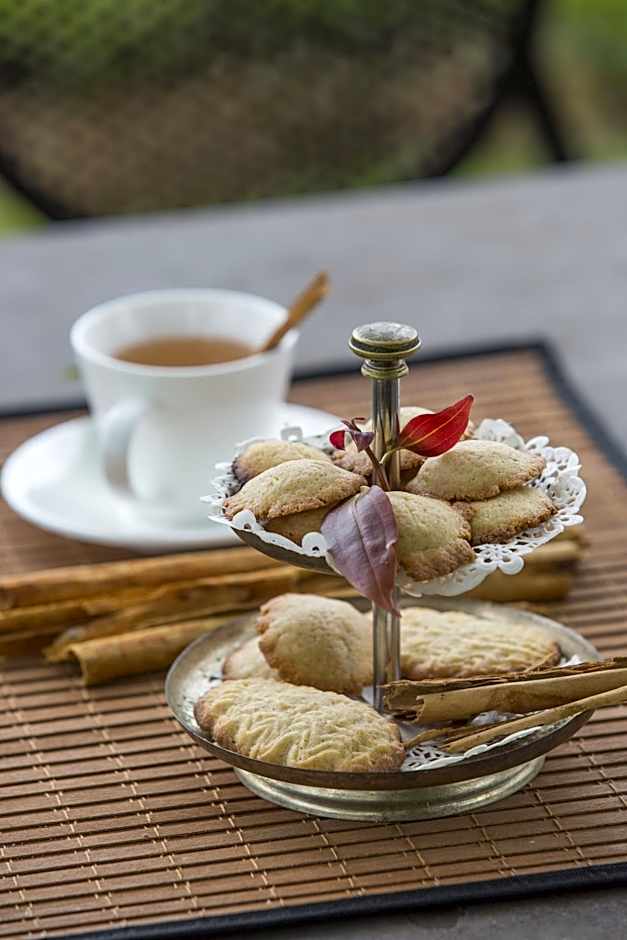 Villa Mayurana by Edwards Collection