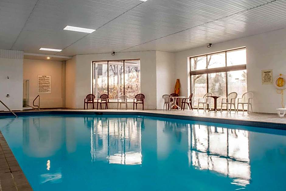 Quality Inn Bracebridge