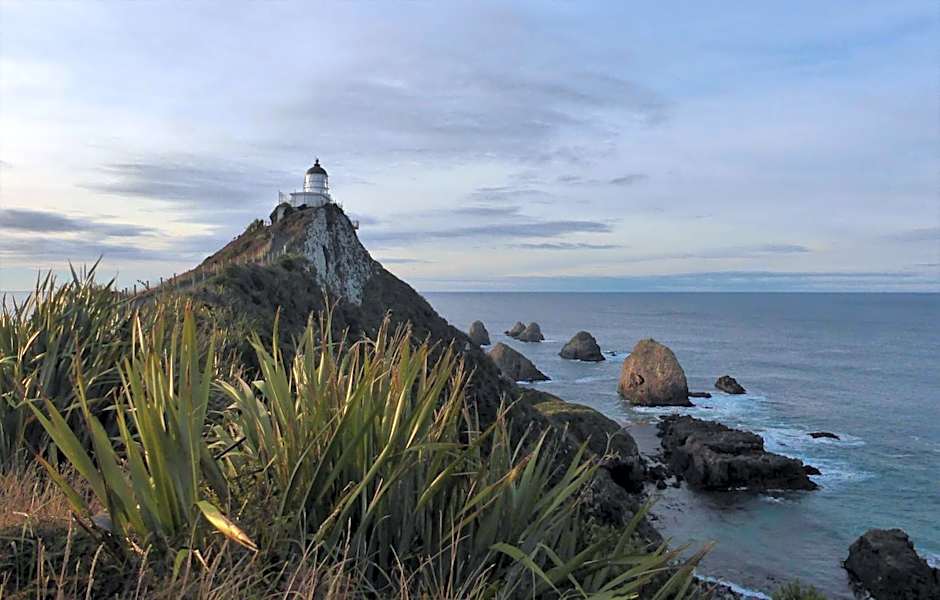 Surat Bay Lodge by the Sea/Backpackers Hostel