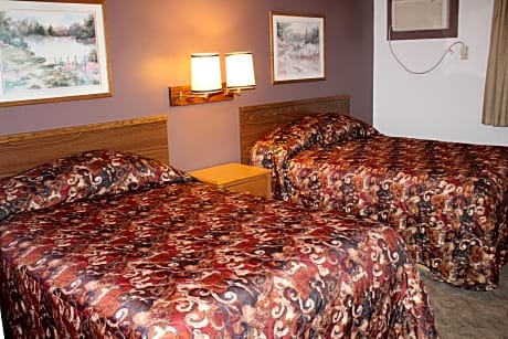 Suite with Two Double Beds and Sofa Bed - Non-Smoking