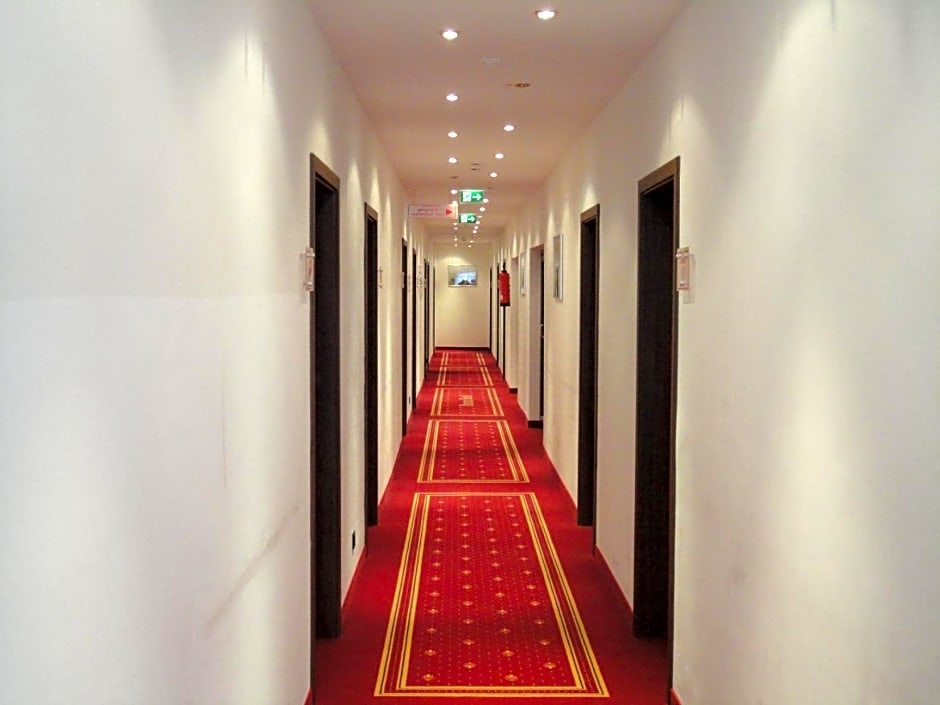 Grand Hotel Dream Main City Center