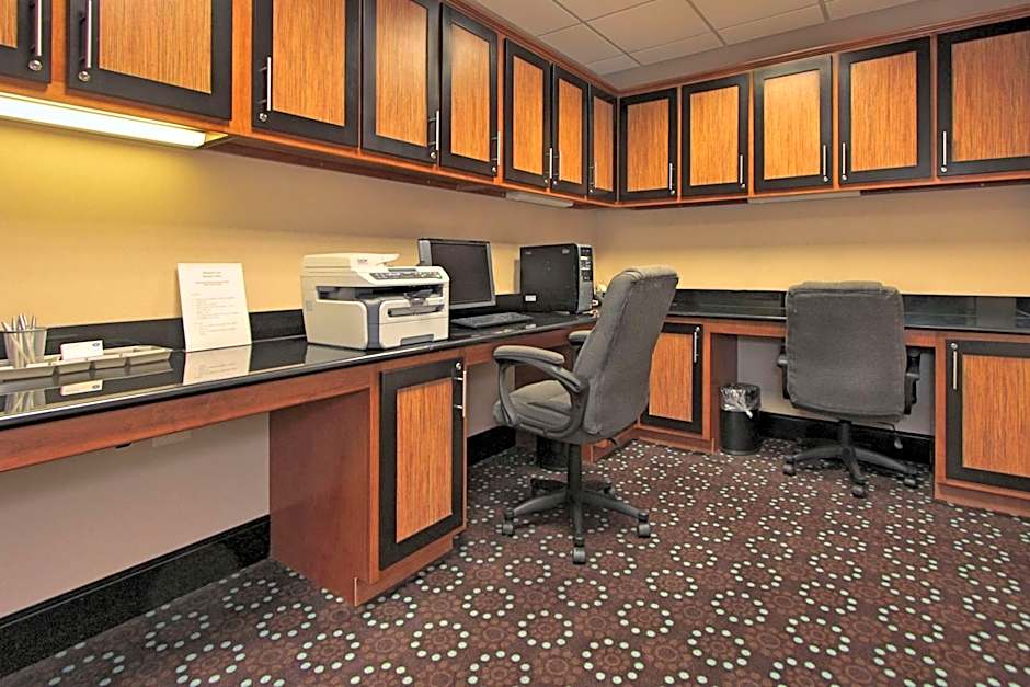 Hampton Inn By Hilton Defiance