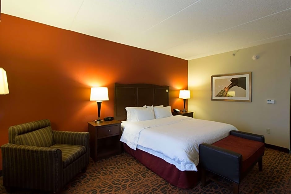 Hampton Inn By Hilton Columbus-South