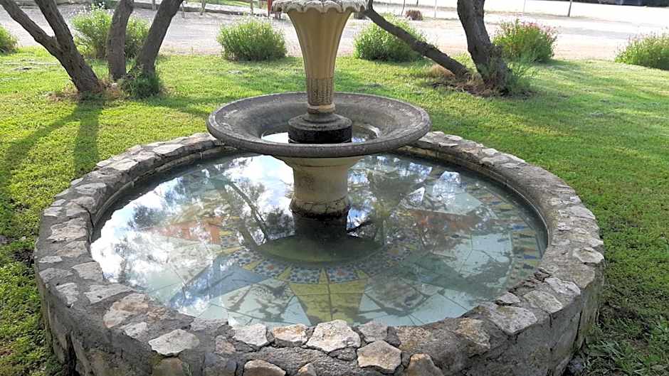 Hotel Cueva Tardienta Monegros-Adults Only