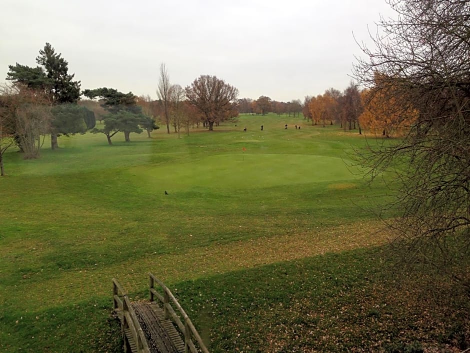 Coulsdon Manor and Golf Club