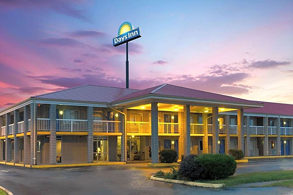 Days Inn by Wyndham Richmond