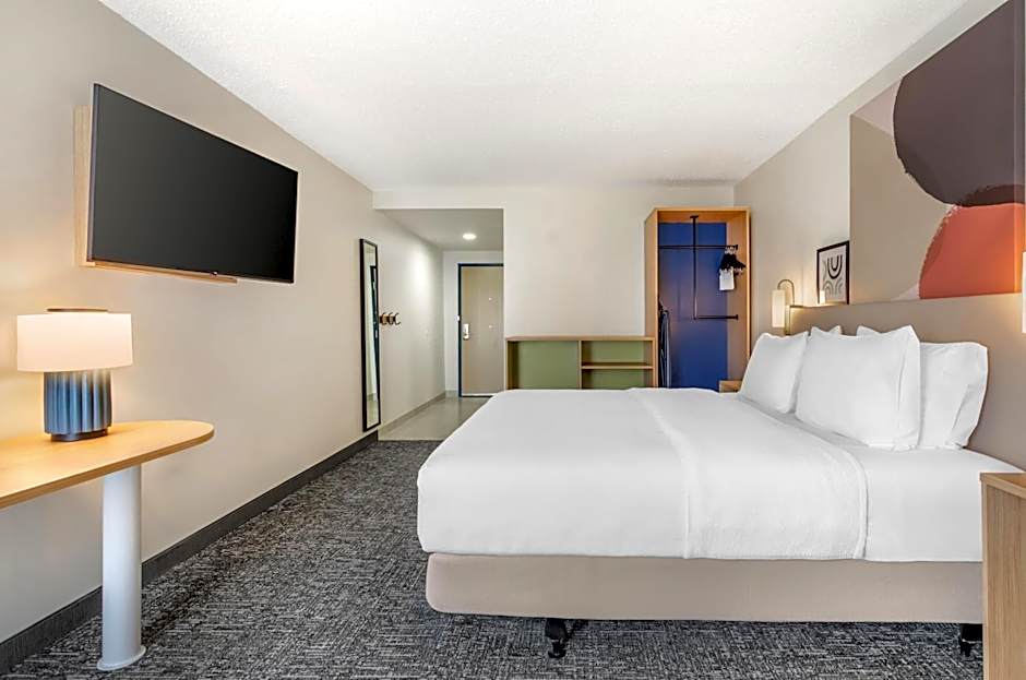 Spark by Hilton Roanoke Airport