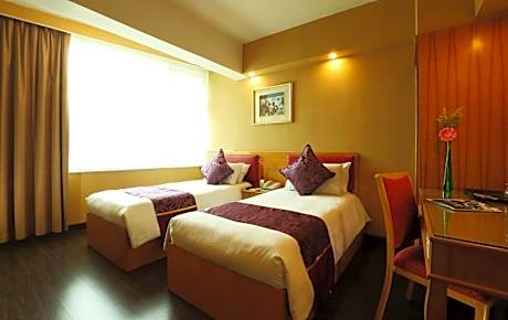 Premier Twin Room