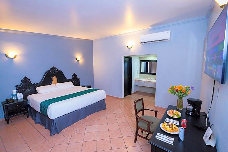 InHouse Select Hacienda Tres Rios