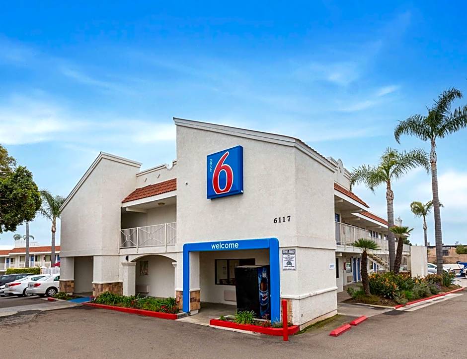 Motel 6-Carlsbad, CA - East Near LEGOLAND