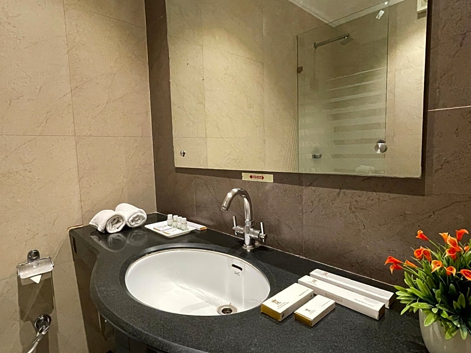 Hotel Royale Residency