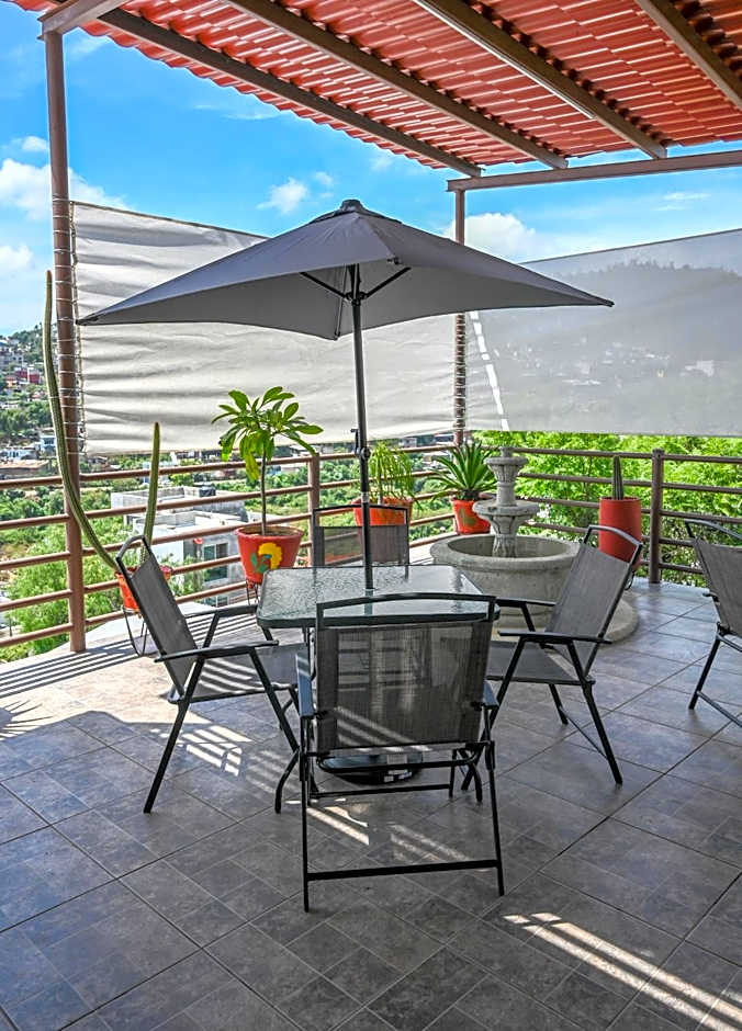 Casa LEONOR
