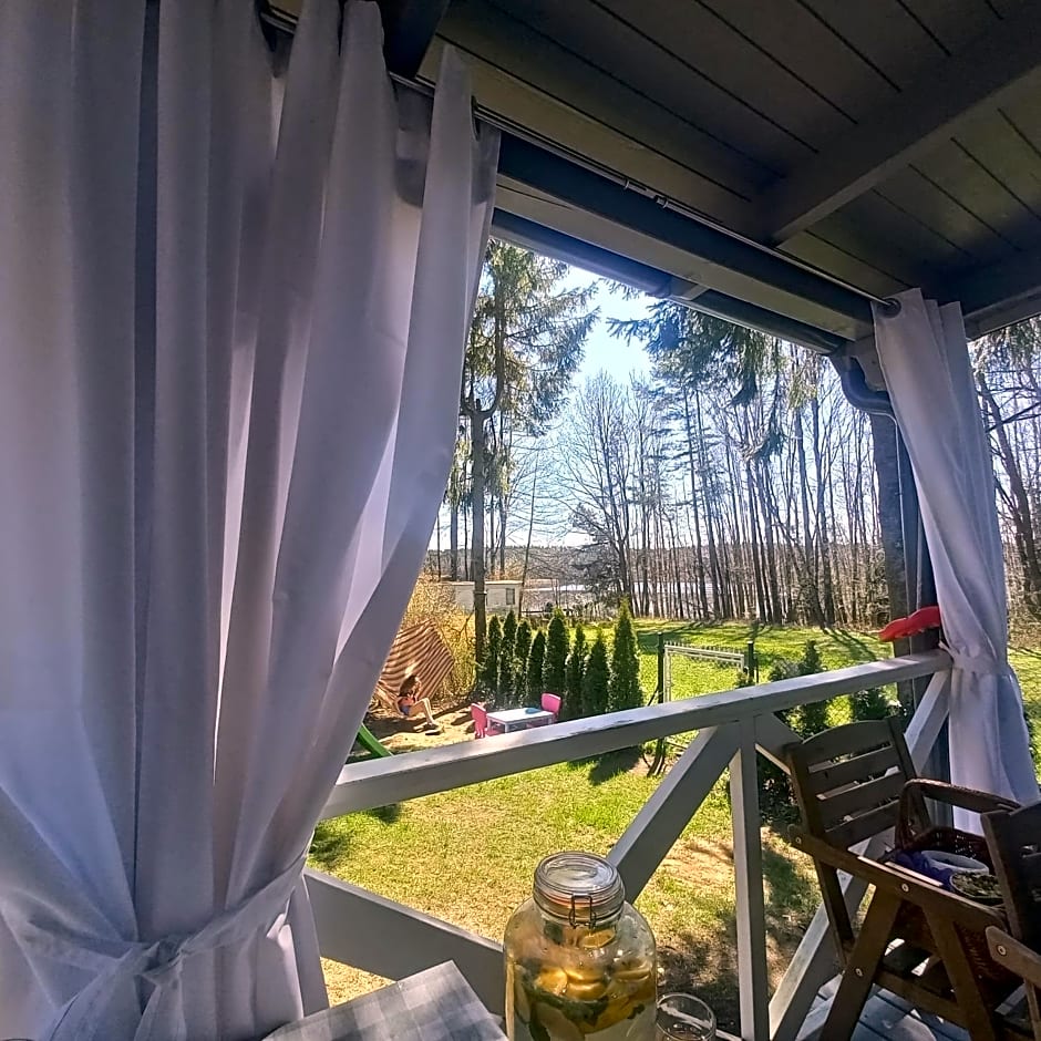 Grygielówka nad jeziorem - sauna & jacuzzi