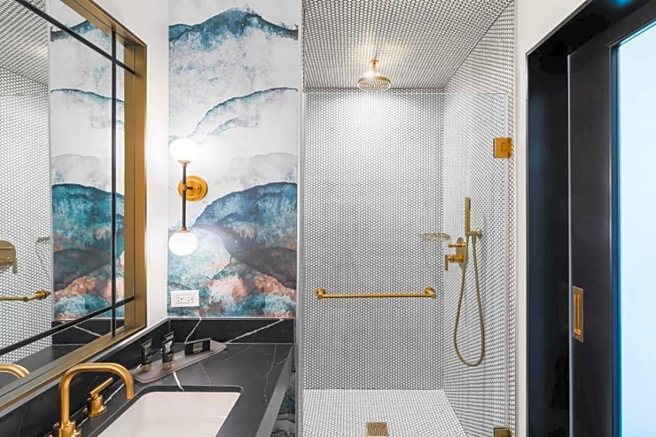 The Godfrey Hotel Hollywood