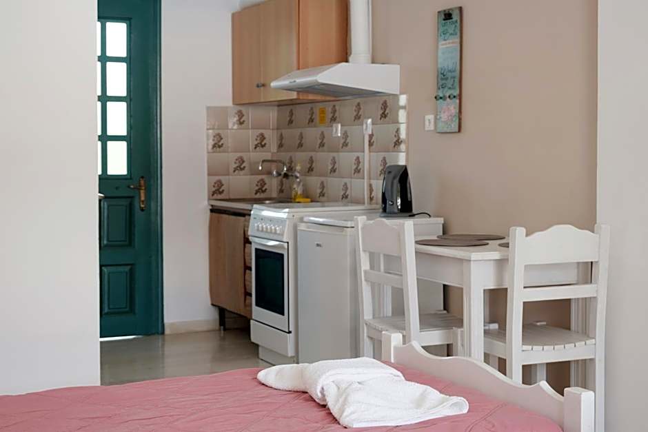 Katsaros Studios & Apartments