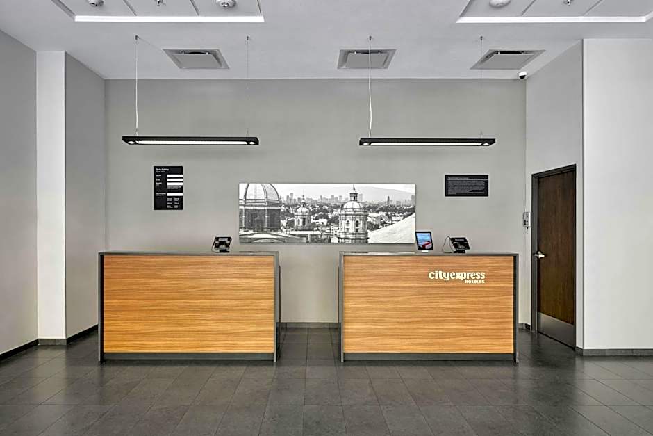City Express by Marriott Ciudad de México La Villa