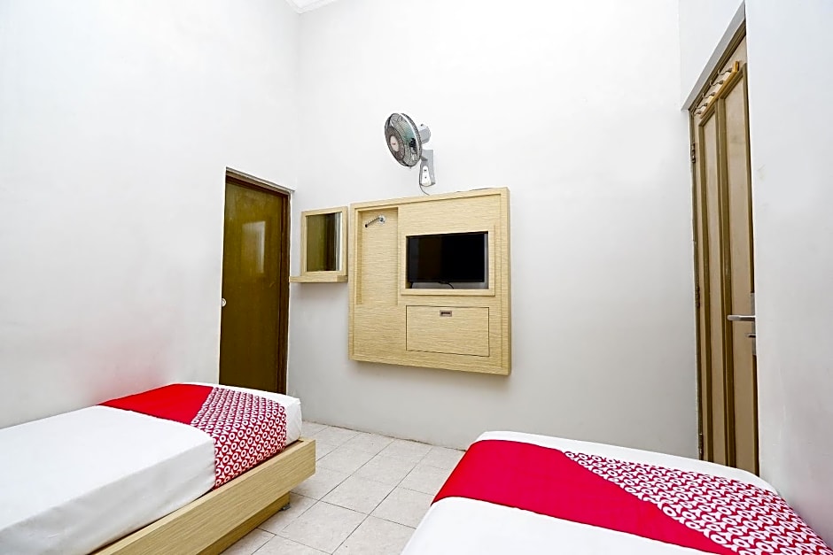 OYO 2436 Hotel Kencana
