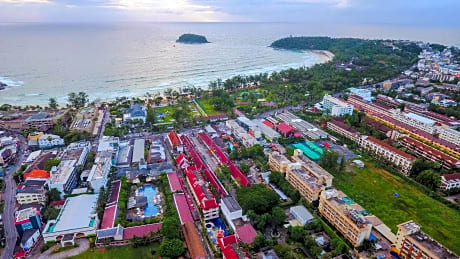 Kata Poolside Resort SHA Extra Plus
