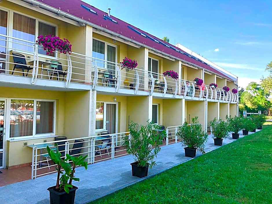 Hét Vezér Apartmanhotel