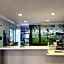 Travelodge by Wyndham Long Beach Convention Center