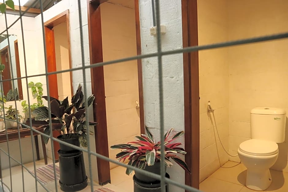 SEMERU HOSTEL MALANG