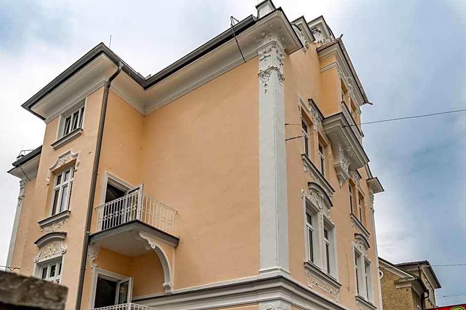 Villa Elisa