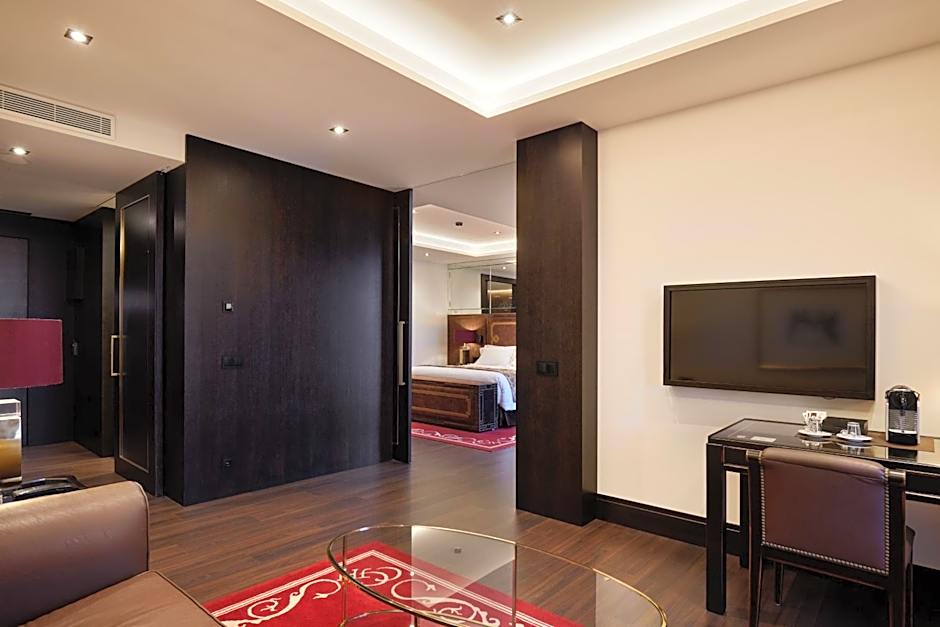 Hotel Castillo de Gorraiz Golf & Spa