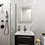 Luxe Studio w Juliet Balcony in Upper East